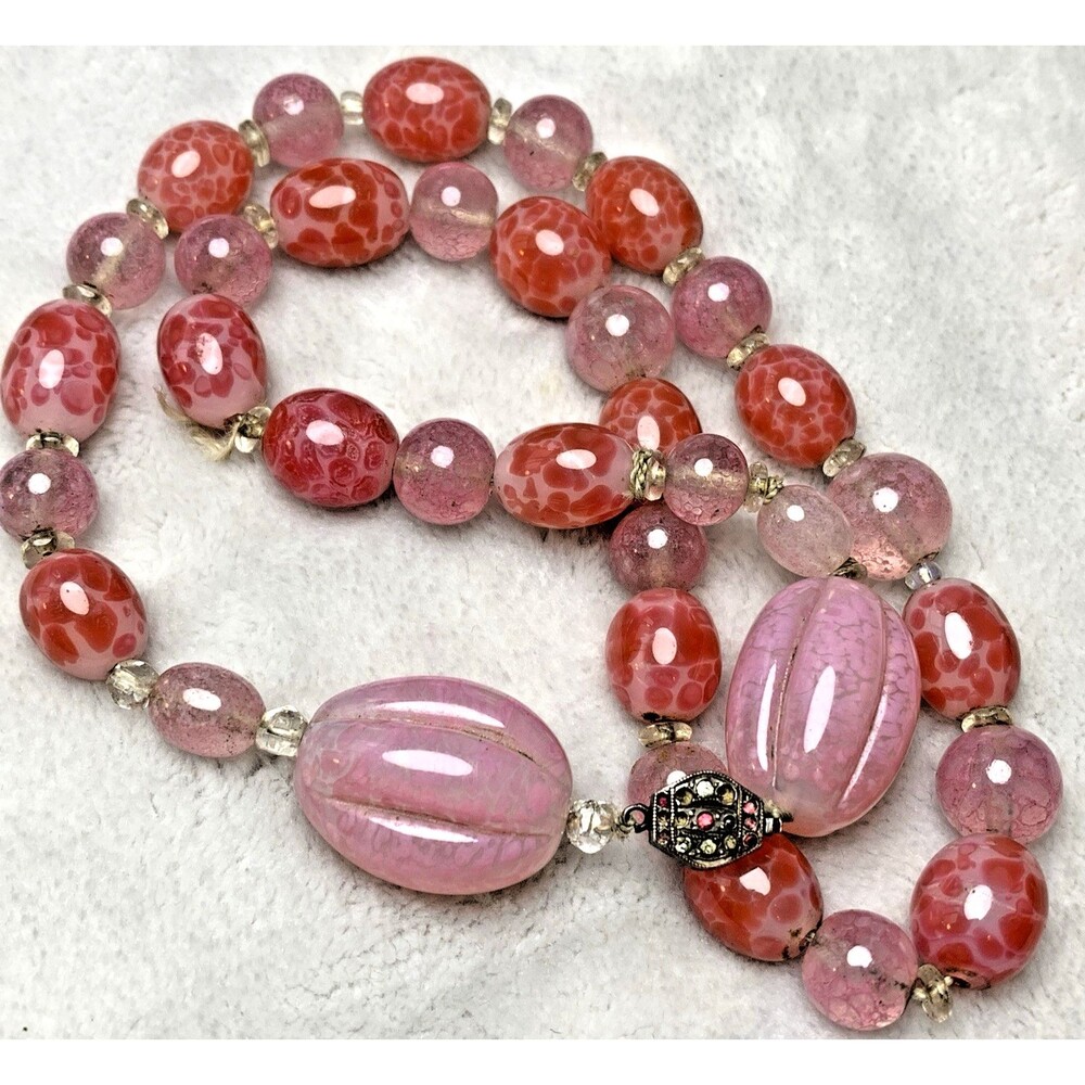 Vintage Czech Pink Crackle & Molded Glass Bead Necklace Barrel Clasp 1950s